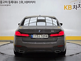 BMW 5-SERIES G30 2021