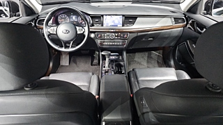 KIA K7  3.0 LPI Luxury (rental car) 2018