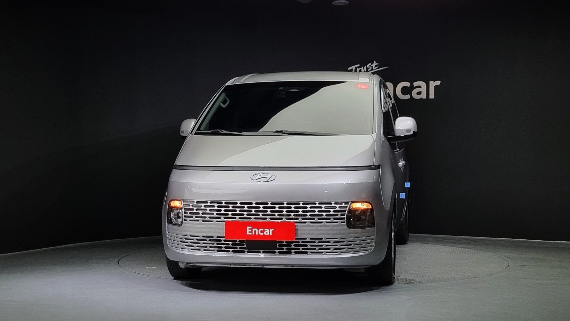 HYUNDAI STARIA 2022