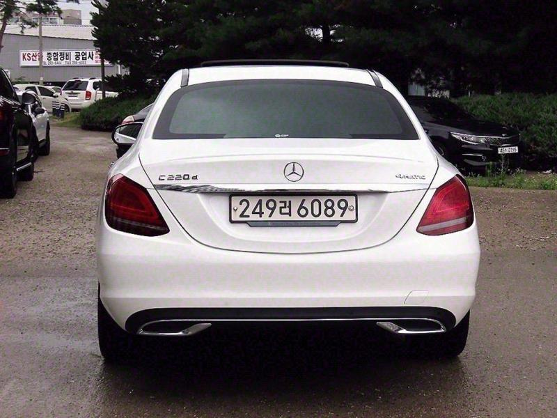 MERCEDES BENZ C-CLASS W205 2020