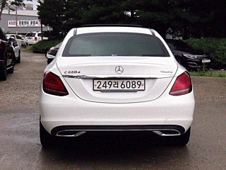 MERCEDES BENZ C-CLASS W205 2020
