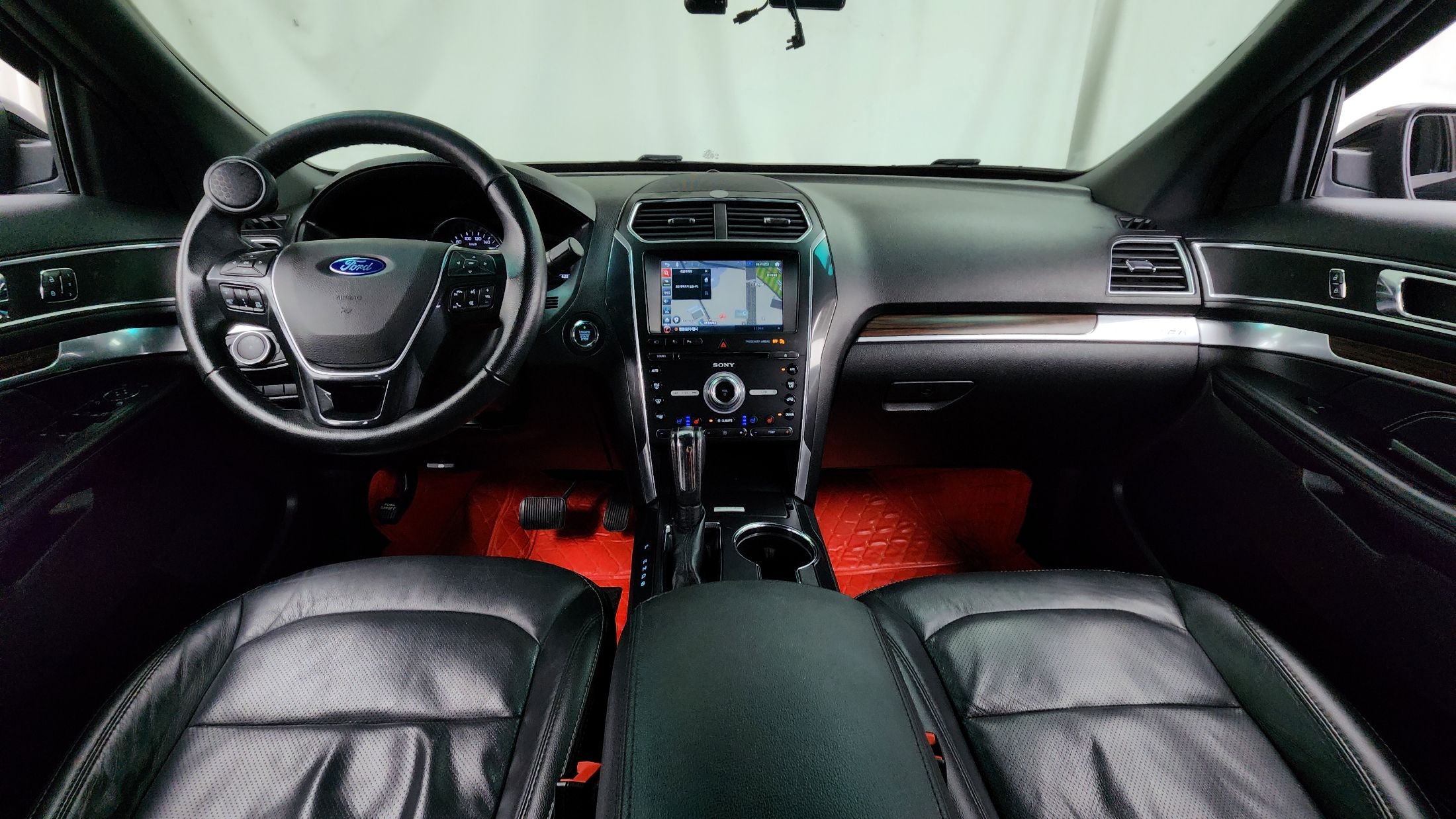 FORD EXPLORER 2017