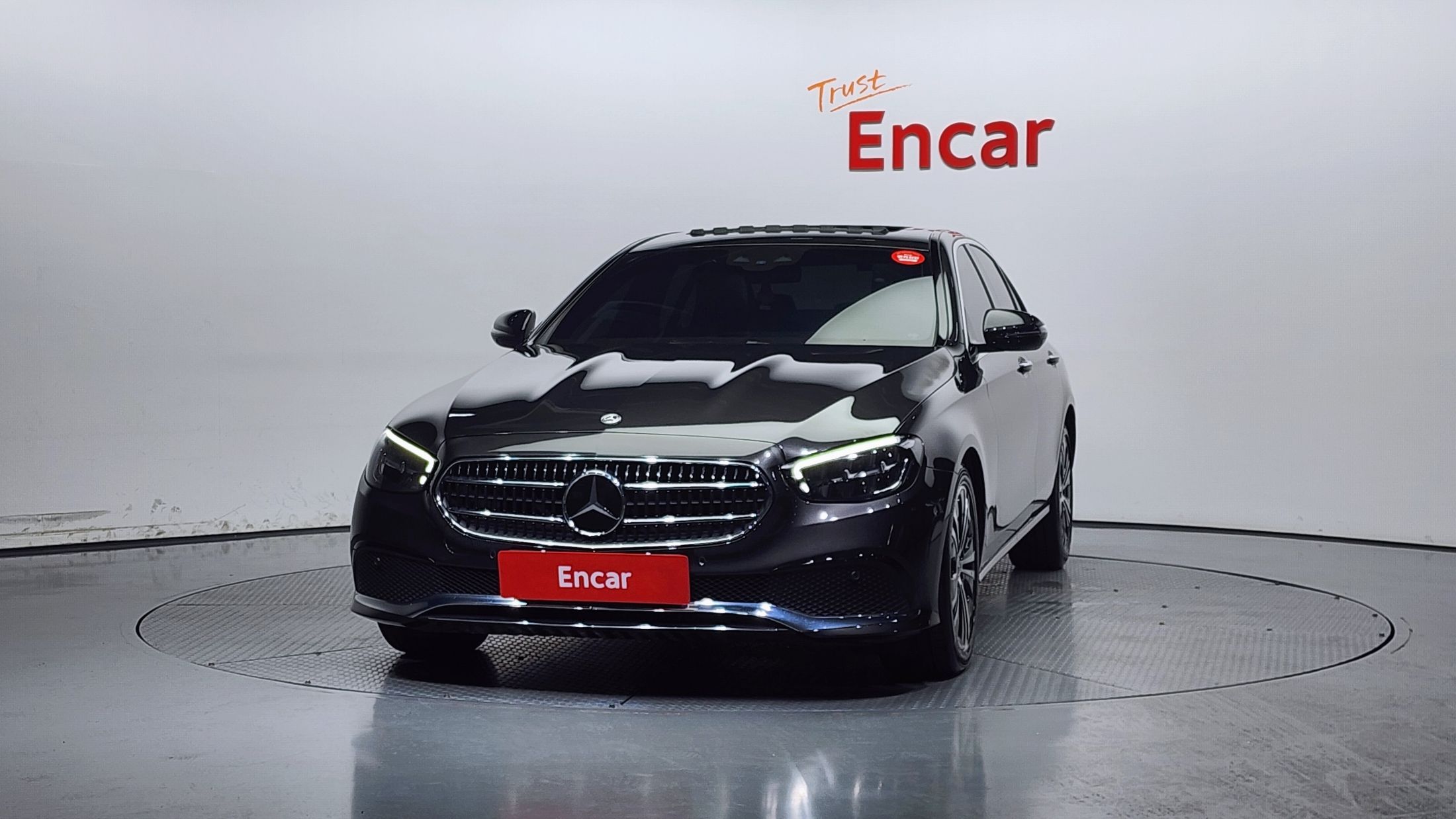 MERCEDES BENZ E-CLASS W213 2021