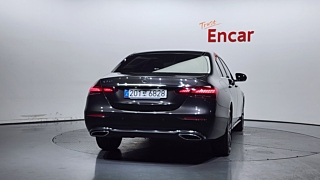 MERCEDES BENZ E-CLASS W213 2021