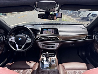 BMW 7-SERIES G11 2021