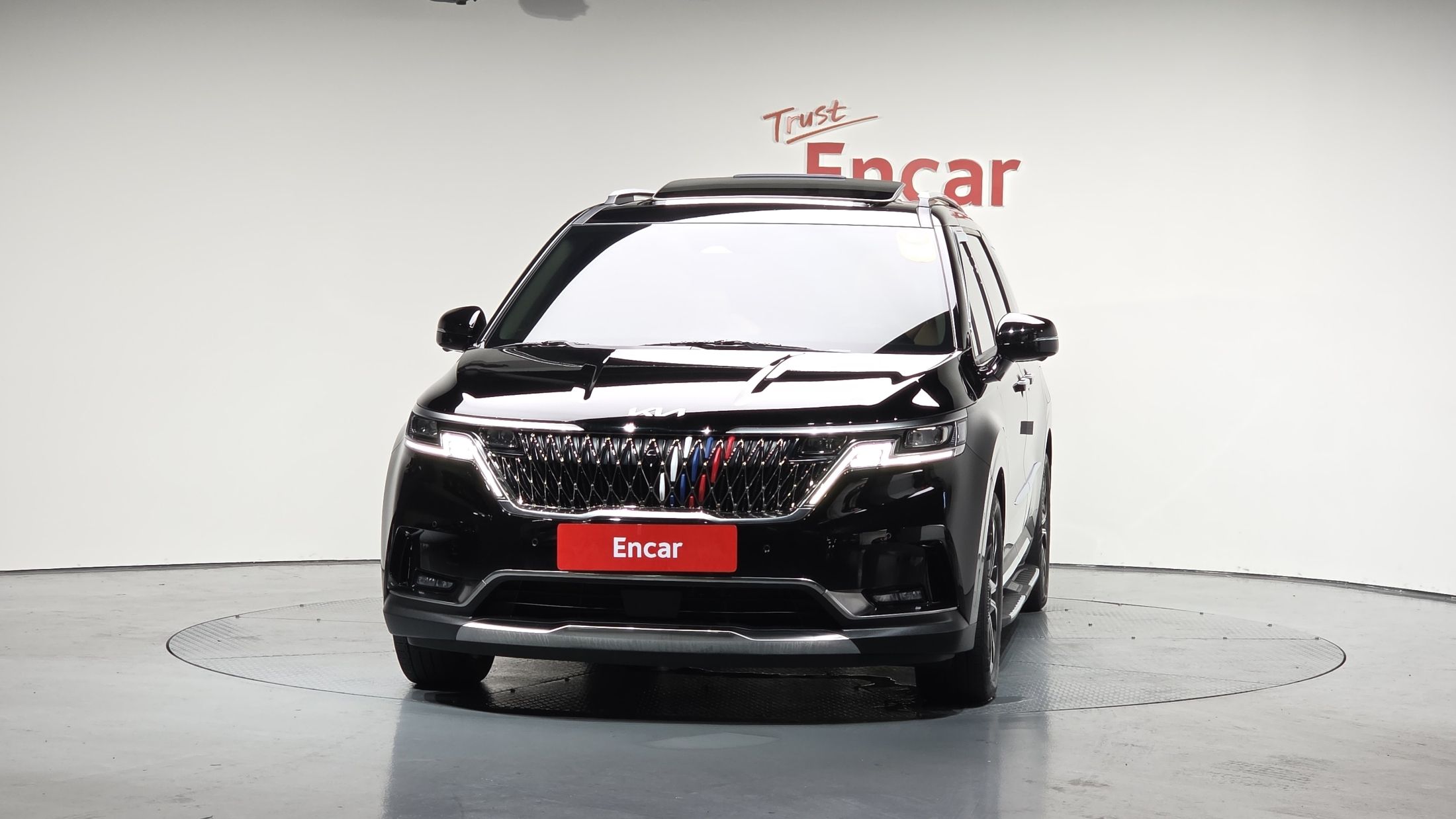 KIA CARNIVAL 2023
