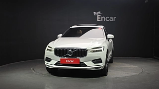 VOLVO XC60 2020