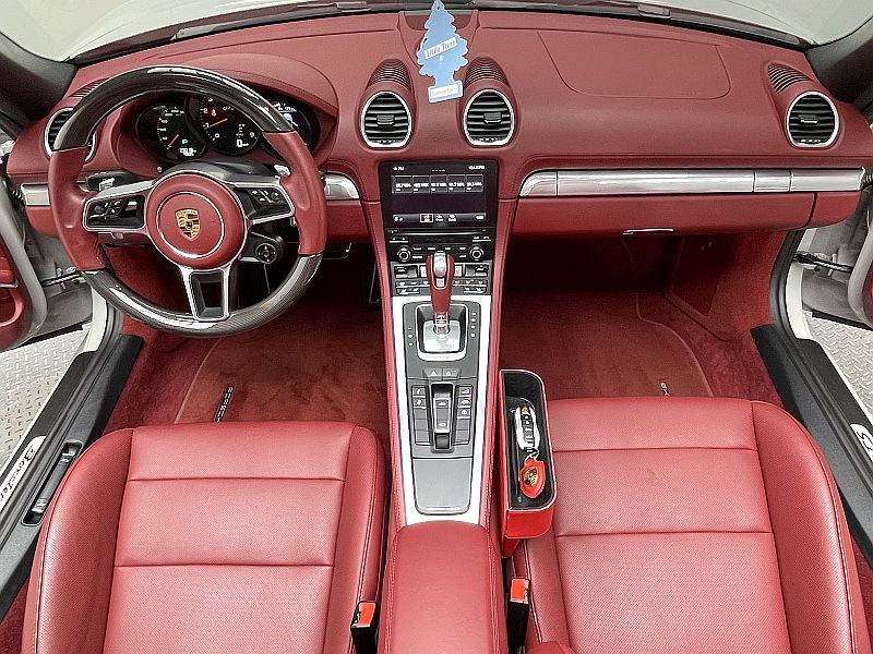 PORSCHE 718 BOXSTER 2021