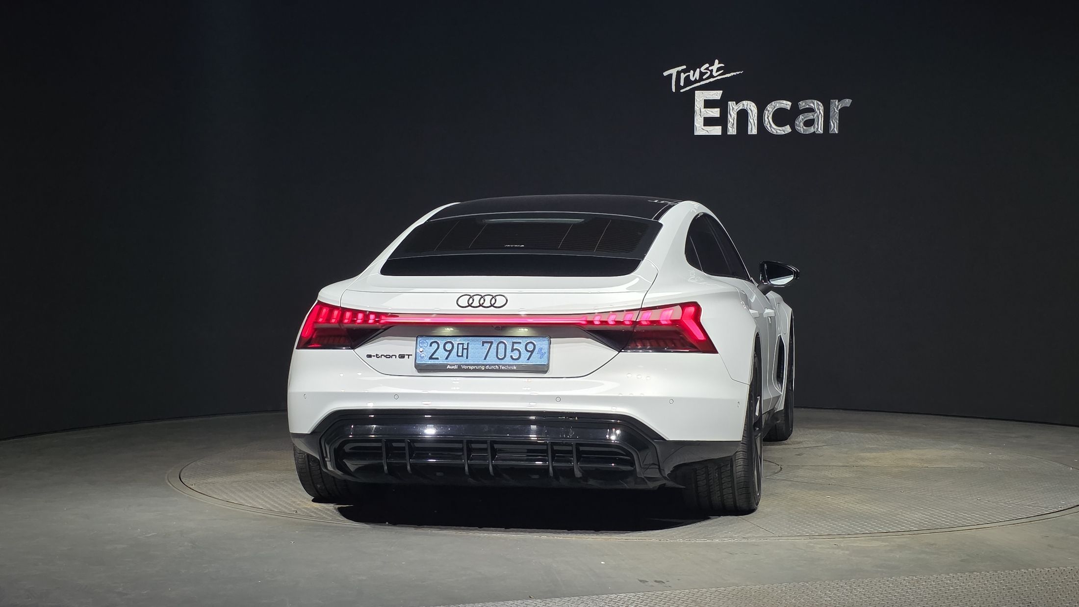 AUDI E-TRON 2023