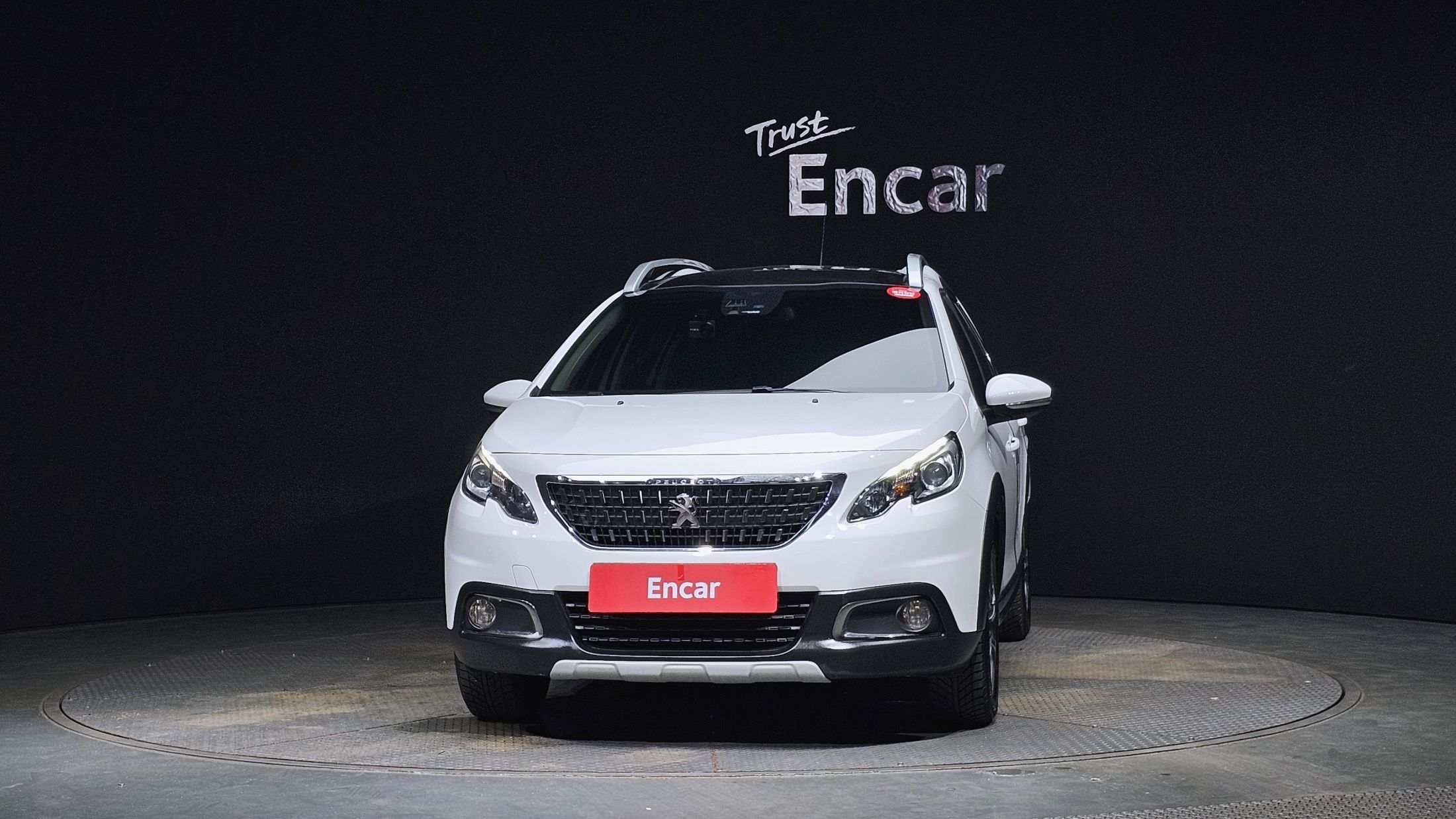 PEUGEOT 2008 2017