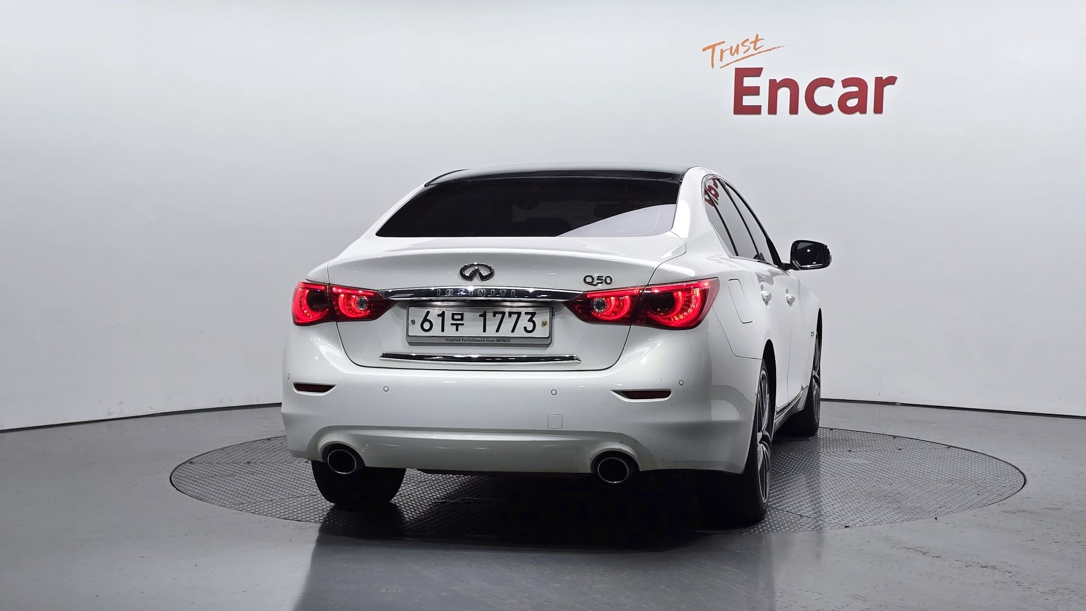 INFINITI Q50 2014