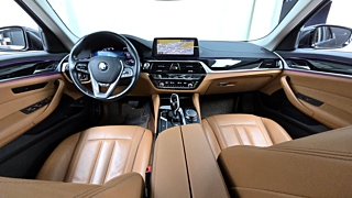 BMW 5-SERIES G30 2019