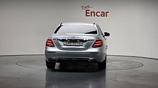 MERCEDES BENZ E-CLASS W213 2017