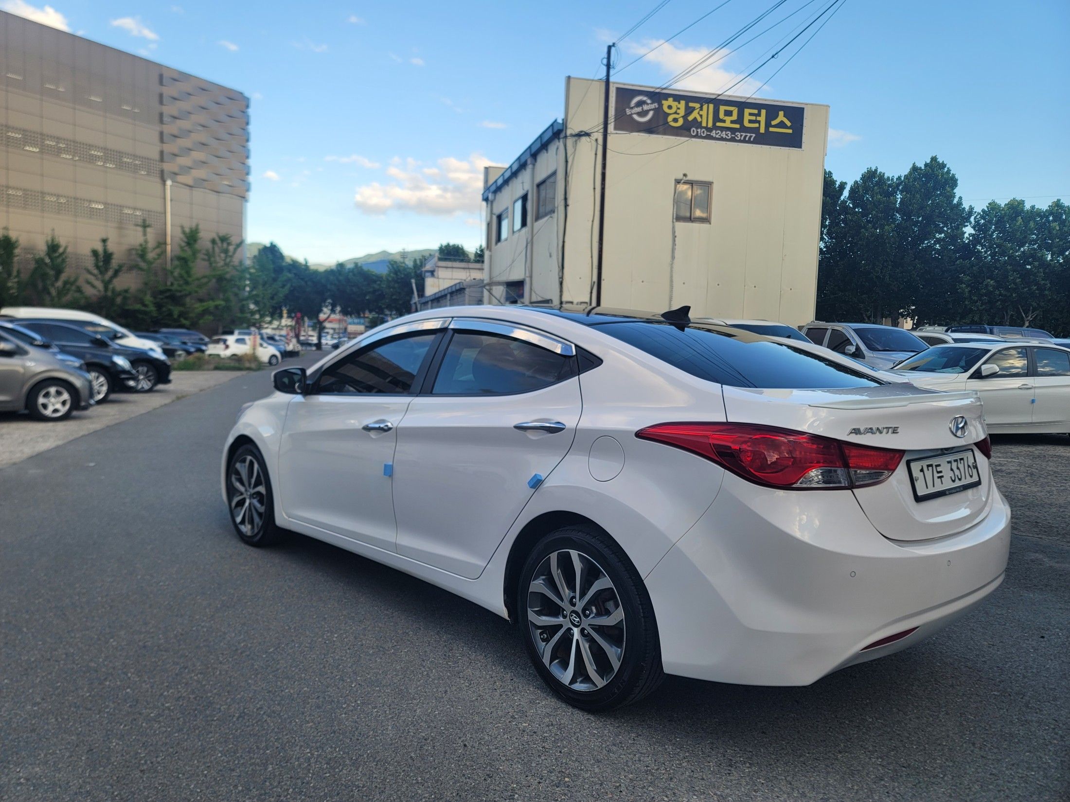 HYUNDAI AVANTE MD 2013