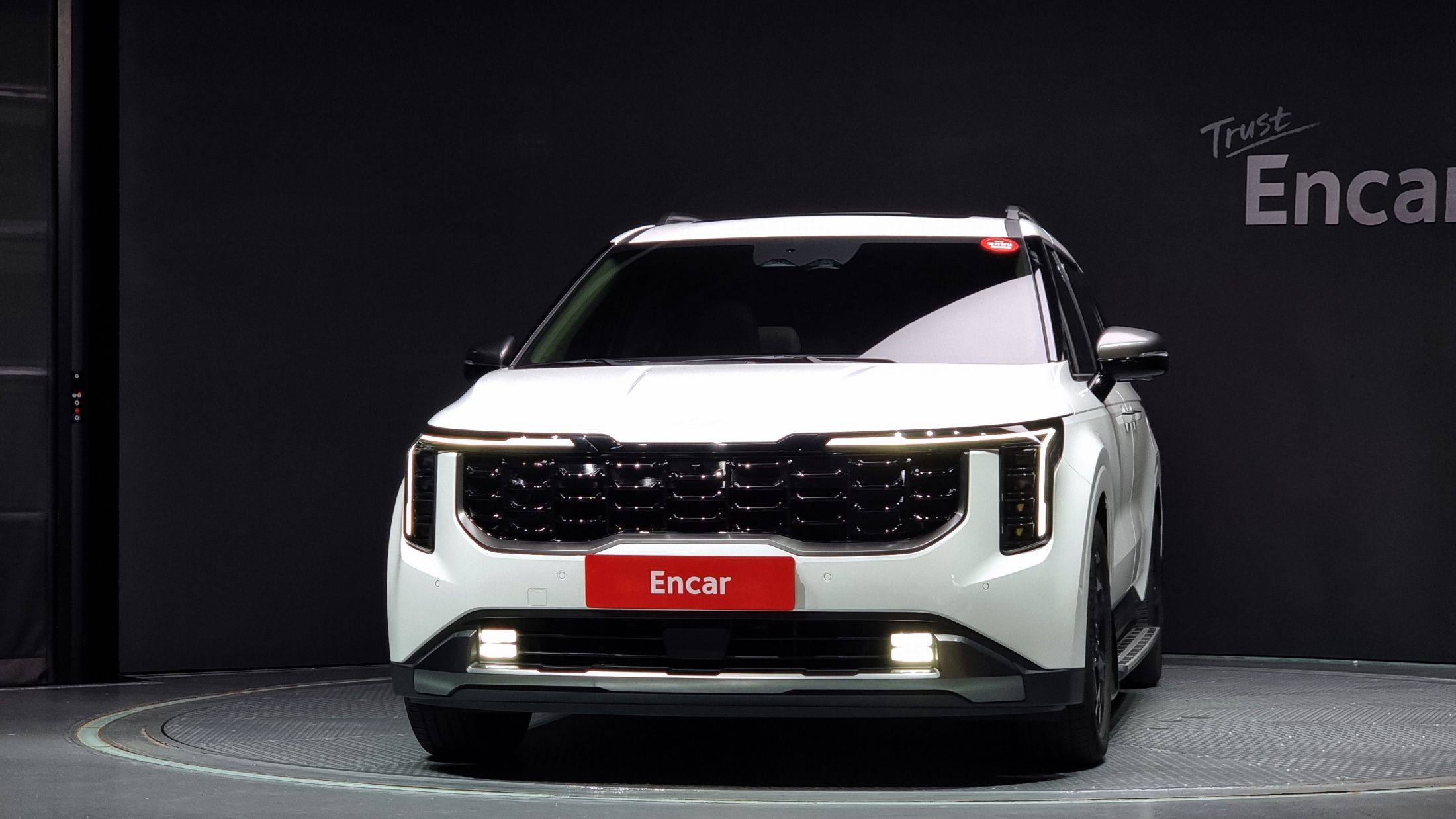 KIA CARNIVAL 2025