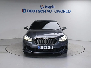 BMW 1-SERIES F40 2021