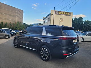 KIA CARNIVAL 2021