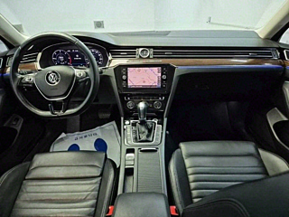 VOLKSWAGEN PASSAT GT B8 2018