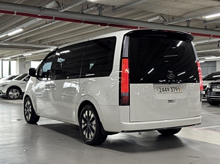 HYUNDAI STARIA 2022