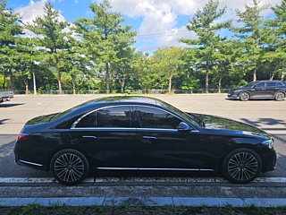 MERCEDES BENZ S-CLASS W223 2021