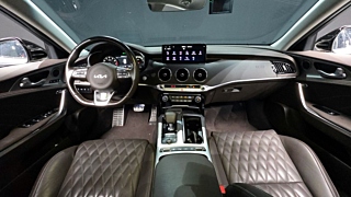 KIA STINGER MEISTER 2022