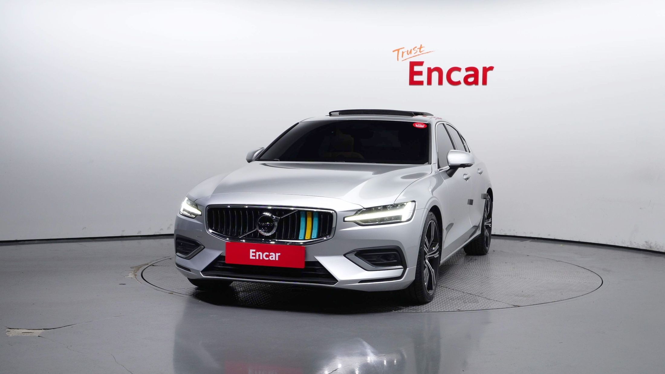 VOLVO S60 2021
