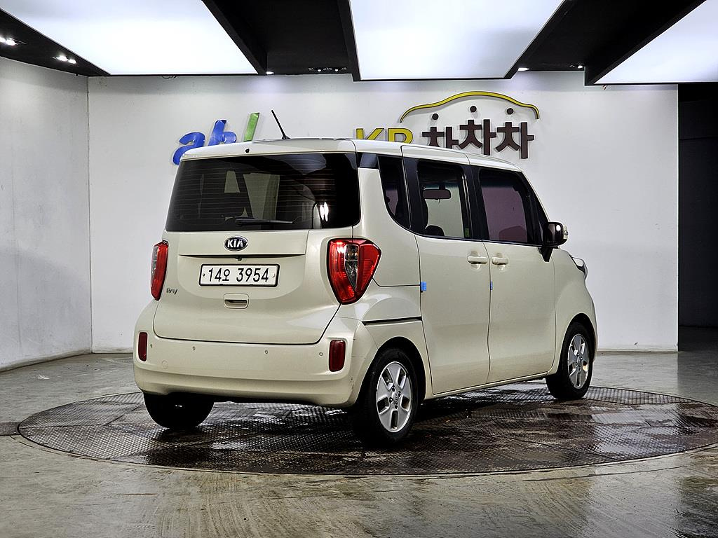 KIA RAY 2013