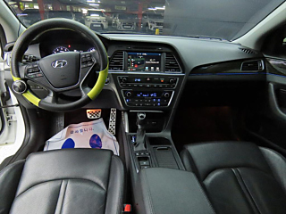 HYUNDAI SONATA LF 2016