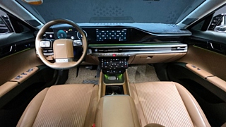 HYUNDAI GRANDEUR GN7 2023