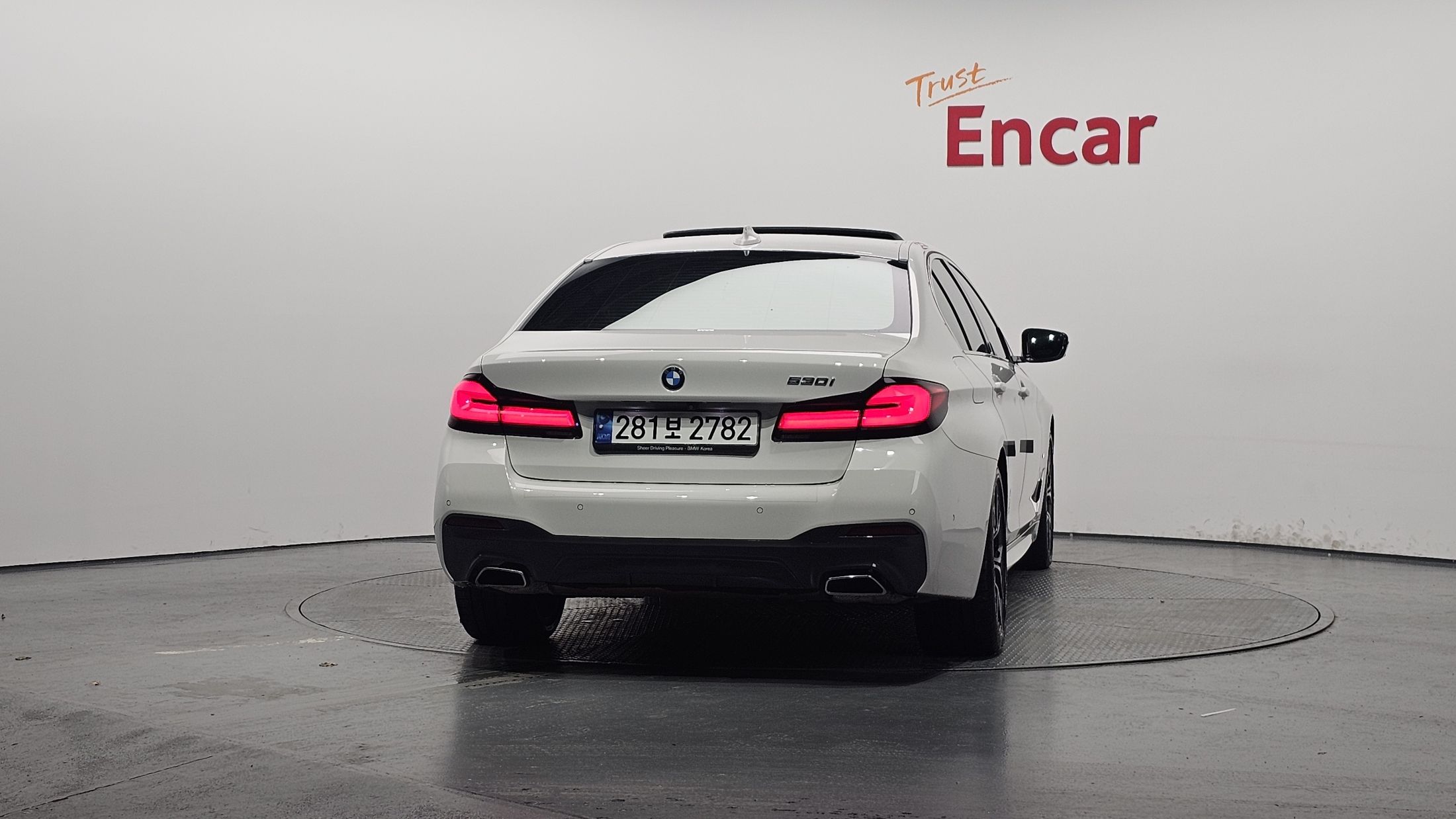 BMW 5-SERIES G30 2023
