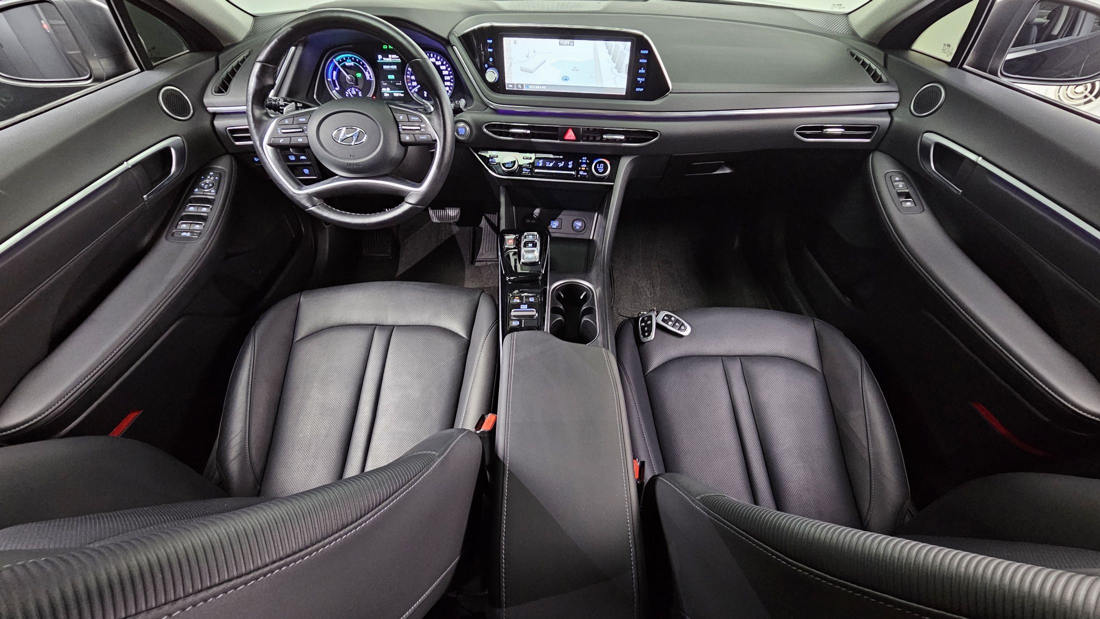 HYUNDAI SONATA HYBRID DN8 2021