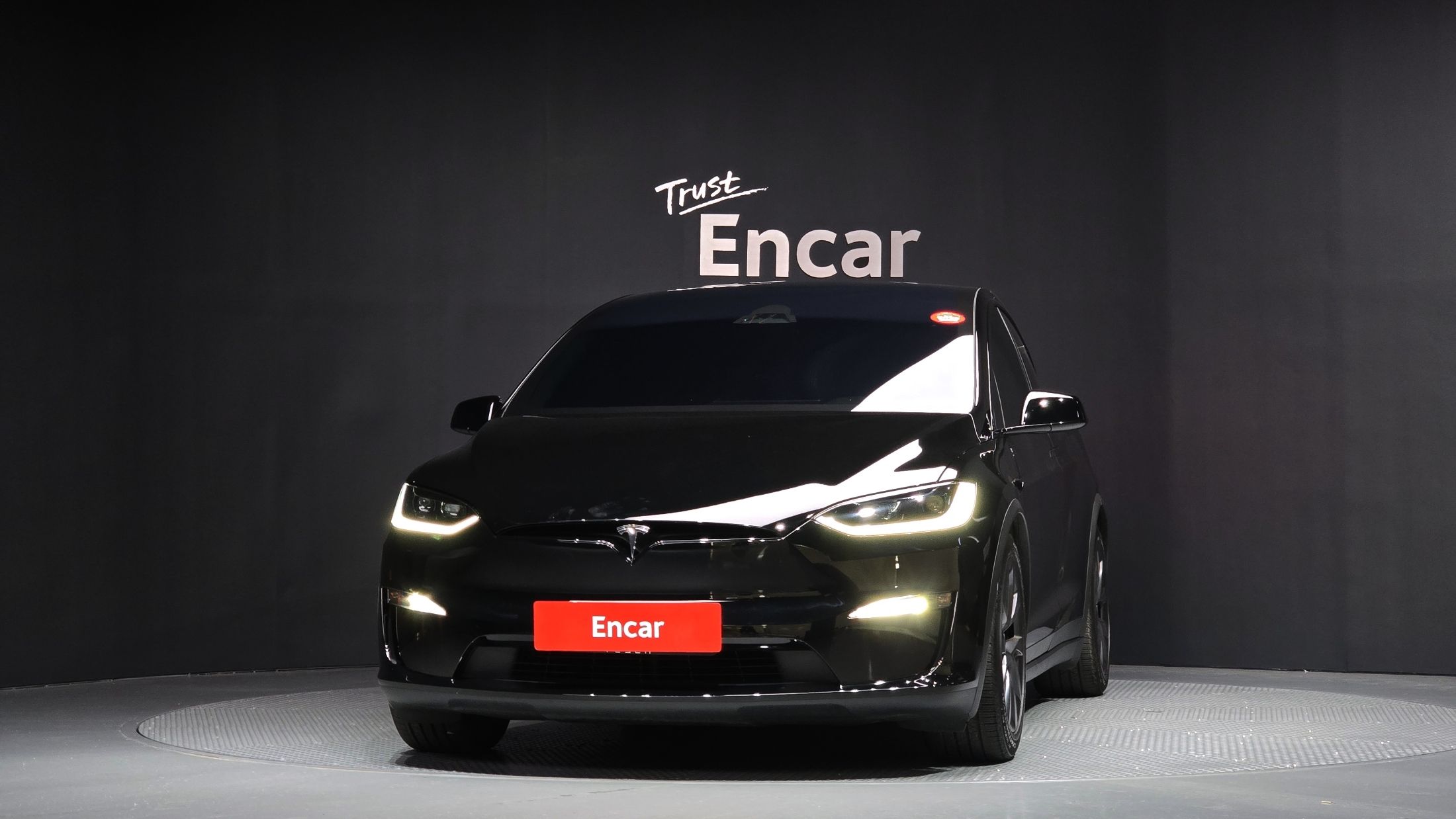TESLA MODEL X 2024