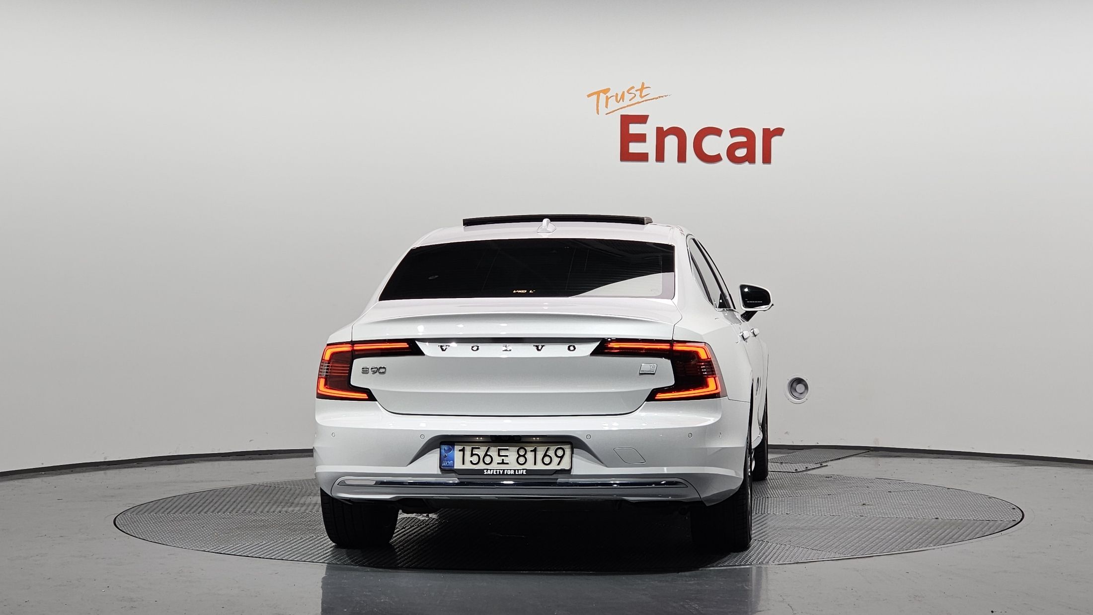 VOLVO S90 2021