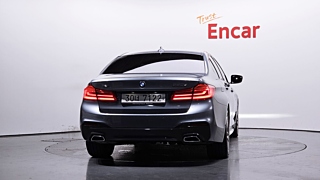 BMW 5-SERIES G30 2017