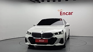 BMW 5-SERIES G60 2024