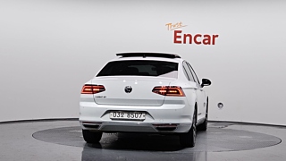 VOLKSWAGEN PASSAT GT B8 2018