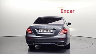 MERCEDES BENZ E-CLASS W213 2018