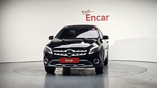 MERCEDES BENZ GLA-CLASS X156 2019