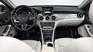 MERCEDES BENZ GLA-CLASS X156 2019