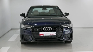 AUDI A6 C8  2024