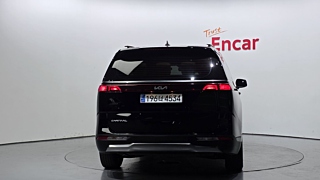 KIA CARNIVAL 2023