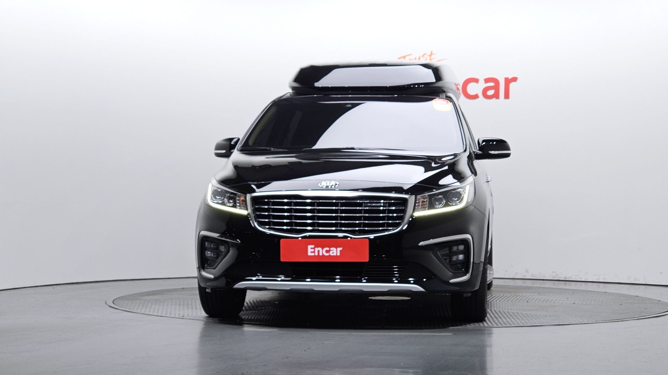 KIA CARNIVAL 2018