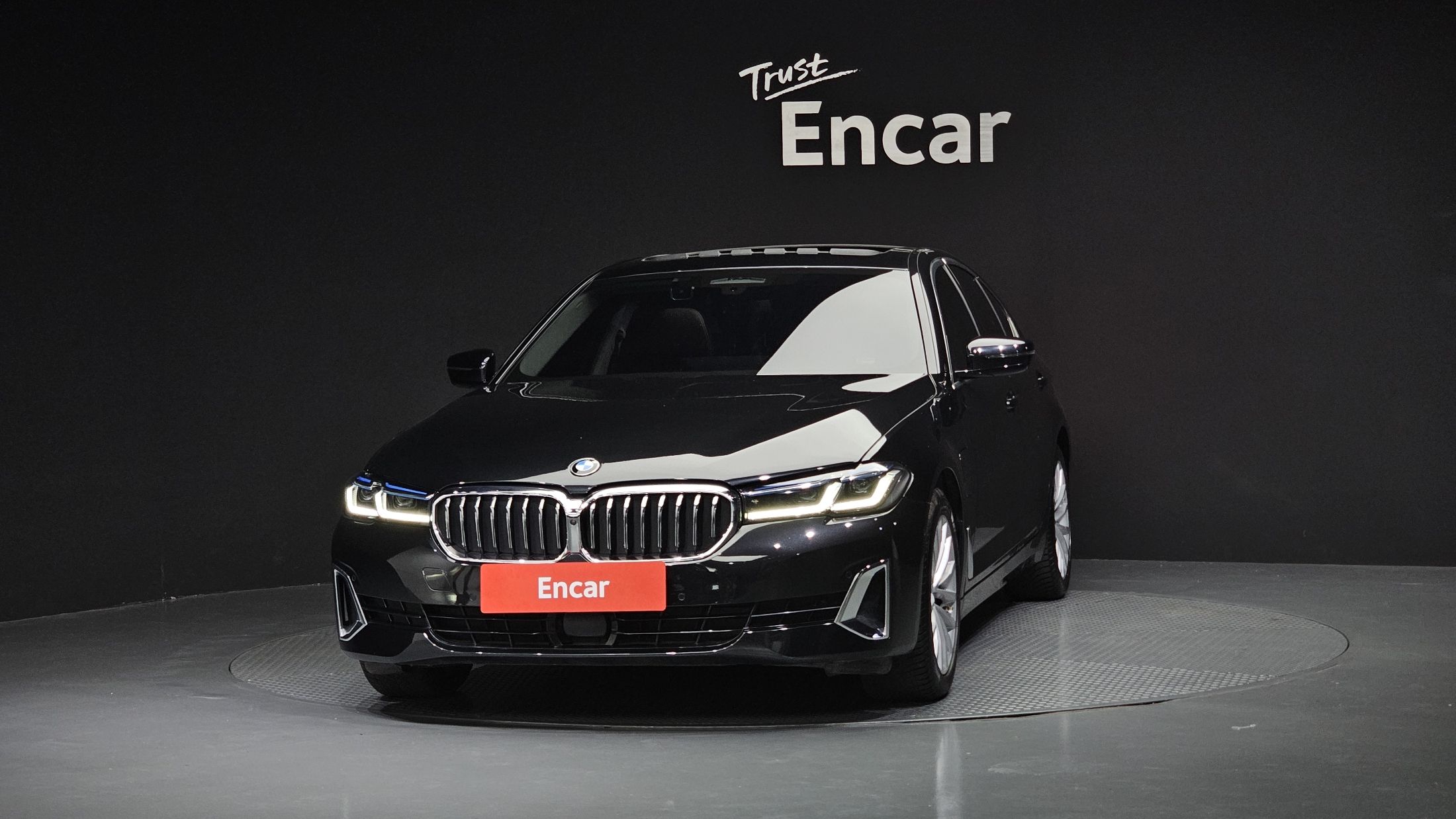 BMW 5-SERIES G30 2021