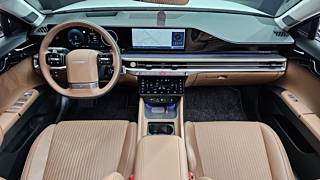 HYUNDAI GRANDEUR HYBRID GN7 2023