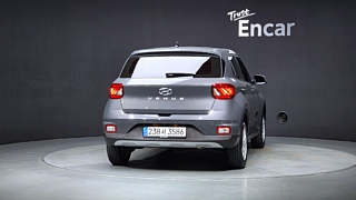 HYUNDAI VENUE 2023