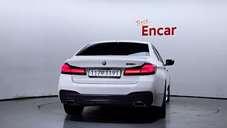 BMW 5-SERIES G30 2022