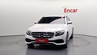 MERCEDES BENZ E-CLASS W213 2020