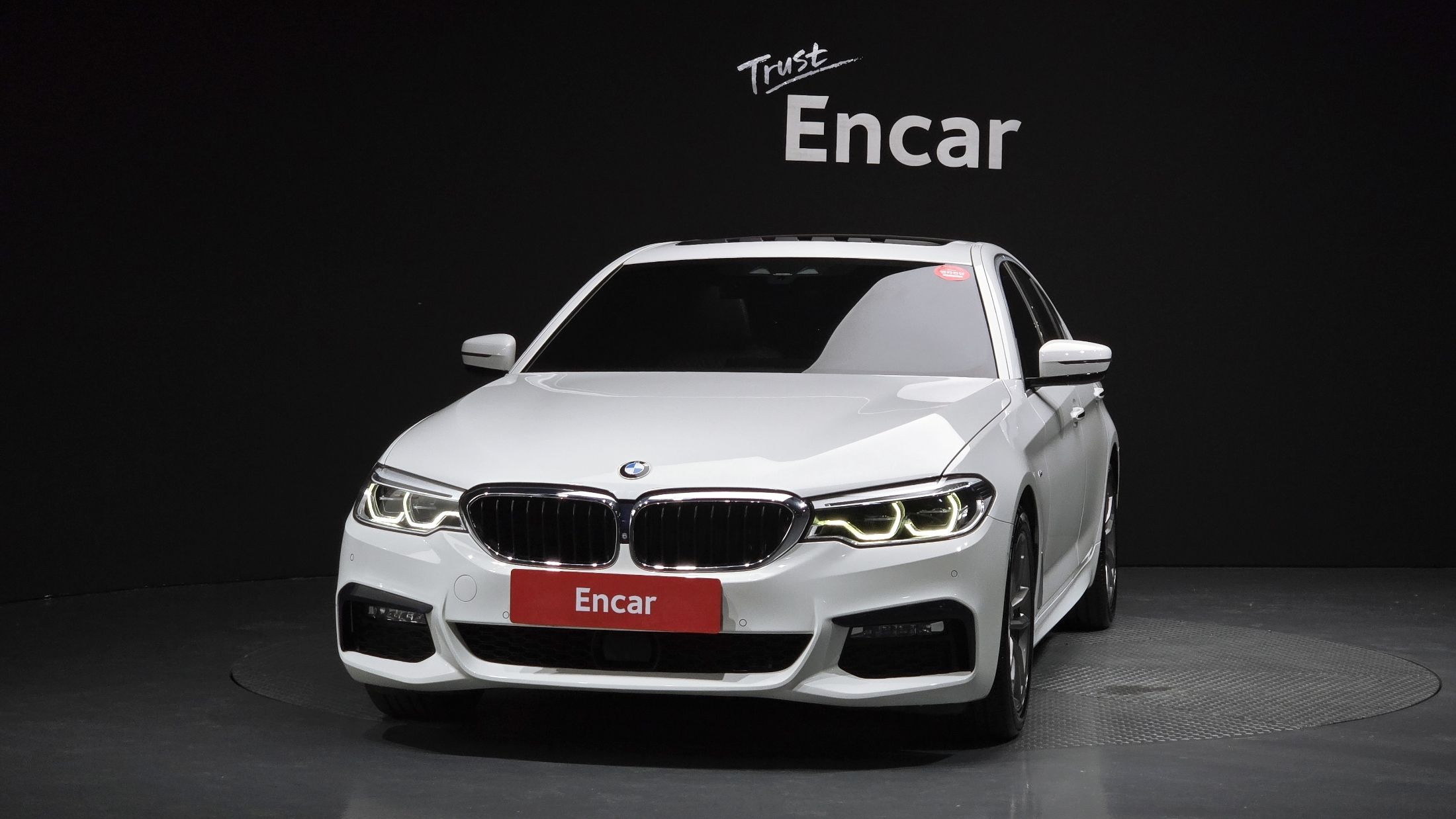 BMW 5-SERIES G30 2018