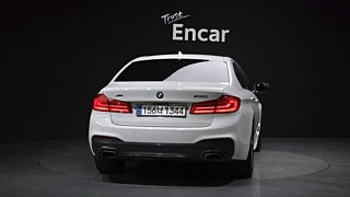 BMW 5-SERIES G30 2018