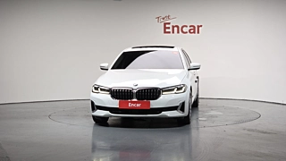 BMW 5-SERIES G30 2022